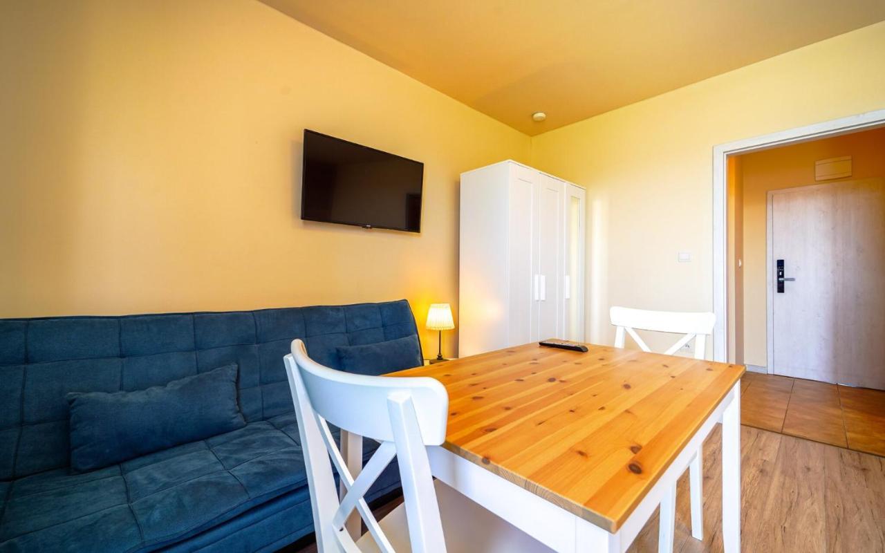 Veľký Meder Apartmany Karmon Park מראה חיצוני תמונה